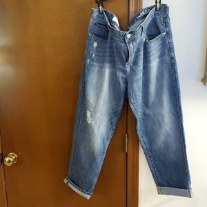 Gap sexy boyfriend cut jeans, 32R, VGUC